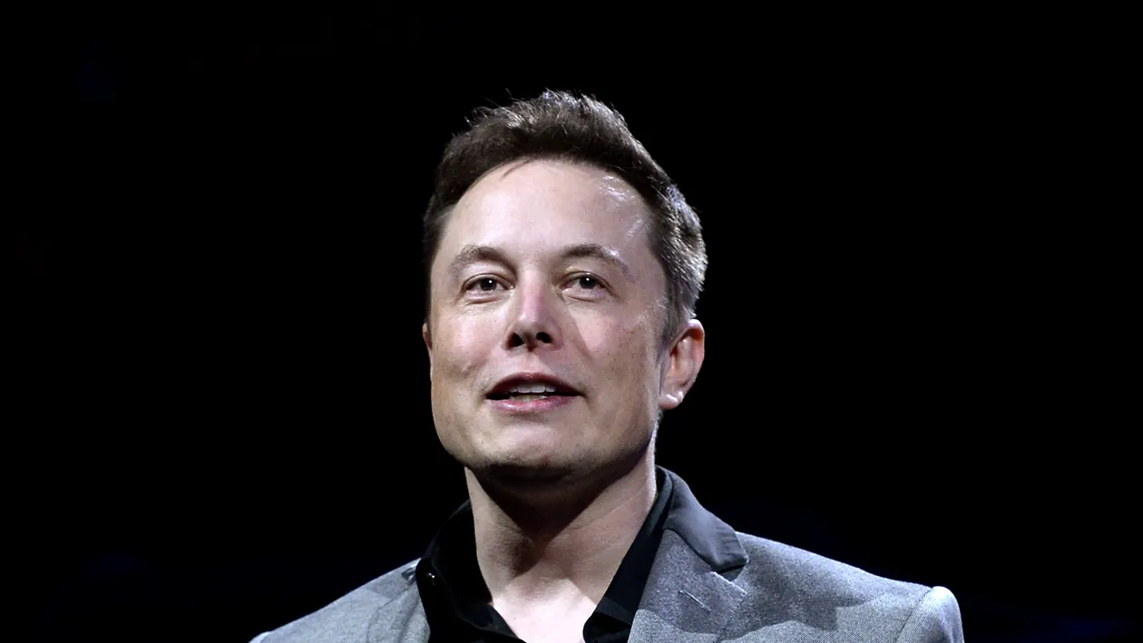 Elon Musk stă în chirie. De ce și-a vândut cele 7 case