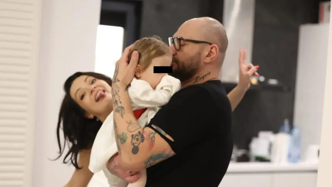 Cristi Mitrea și Anca Dinicu, nași pentru prima oară. Pe cine au botezat cei doi?