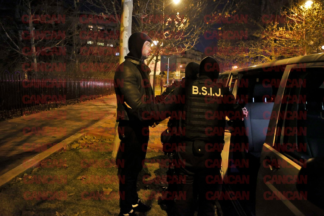 Frații Tate și fosta polițistă, reținuți pentru 24 de ore