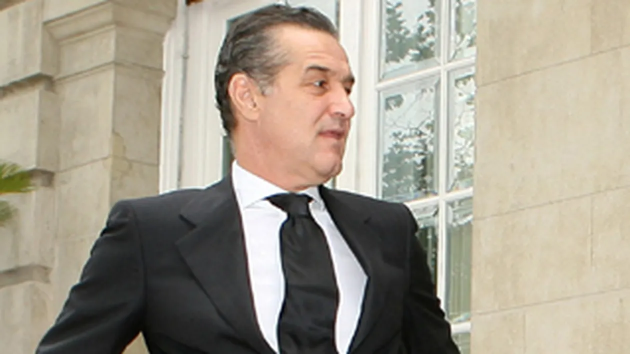 Gigi Becali: Daca Piturca reuseste la nationala, va deveni erou national