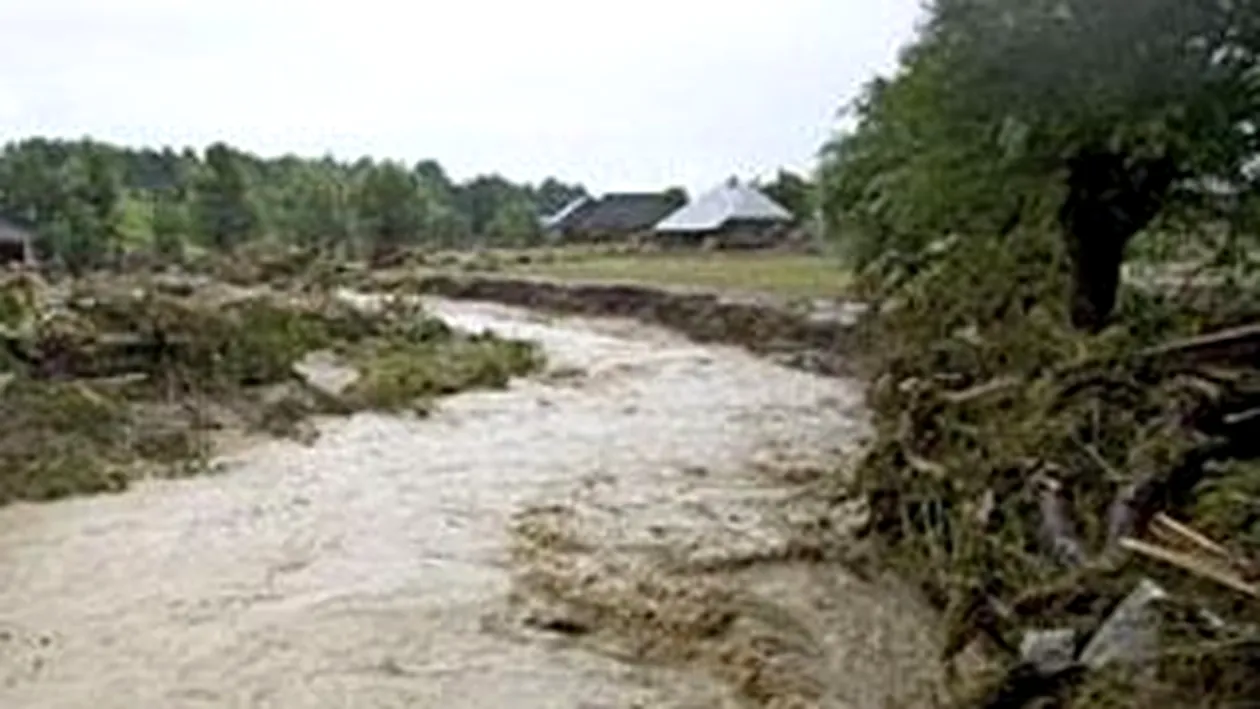 Pericol de inundatii: Hidrologii au emis cod portocaliu in Timis si Caras-Severin!