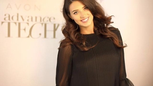 ANTONIA şi-a etalat bustul sexy la nunta lui COTABIŢĂ! Uite ţinuta care a atras toate privirile