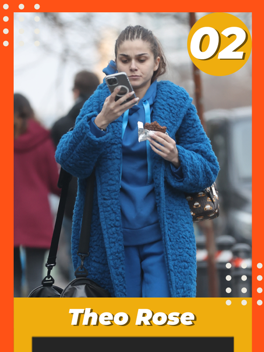 TOP 30 pofticioase din showbiz. Cine o face mai bine dintre: Andreea Marin, Theo Rose, Andreea Bălan sau Anna Lesko?