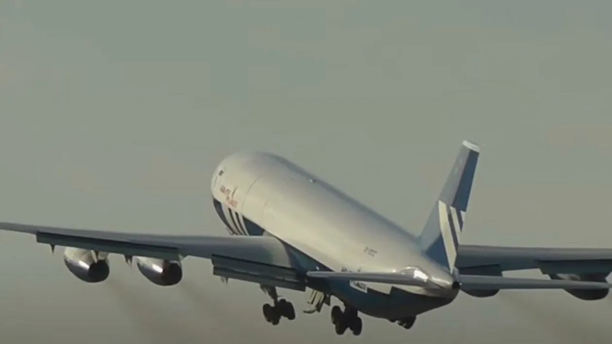 Ce este ”Avionul Apocalipsei”, pe care Putin l-a scos pe cerul Moscovei