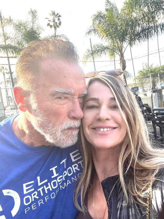 Nadia Comăneci și Arnold Schwarzenegger sunt foarte buni prieteni / Sursă Foto: Facebook