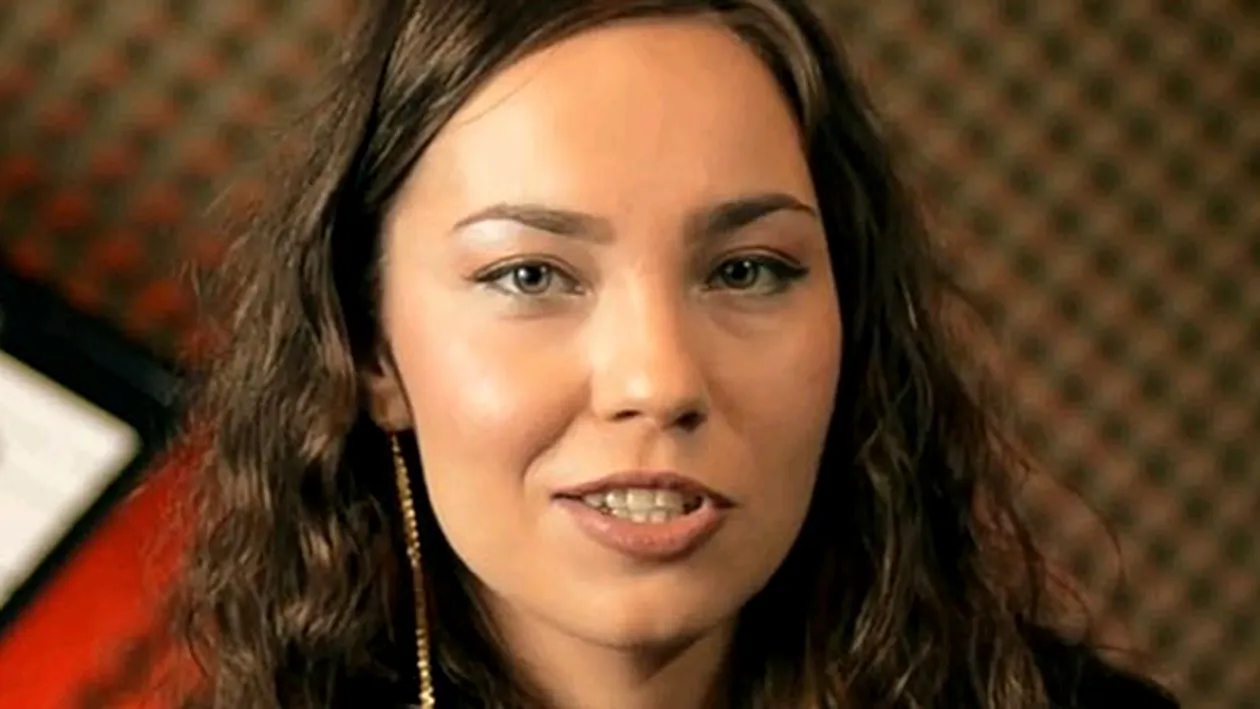 Kamelia a lansat single-ul si videoclipul Amor