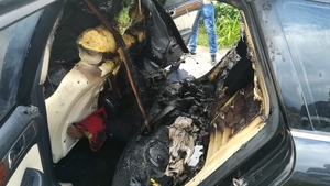 INTERVENTIE DE URGENTA A ELICOPTERULUI SMURD. DOI BARBATI AU SUFERIT ARSURI DUPA CE POMPA DE BENZINA A UNEI MASINI A EXPLODAT