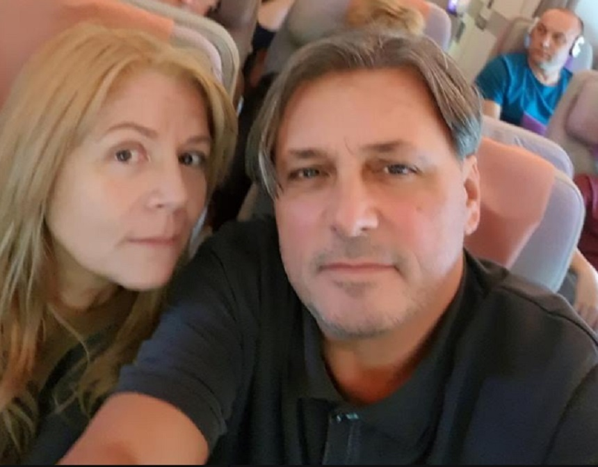 Exclusiv! Primele declaraţii ale lui Cornel Galeş, după ce s-a spus că s-a căsătorit cu blonda Vivi: „Dormim în acelaşi pat! E minunat!”