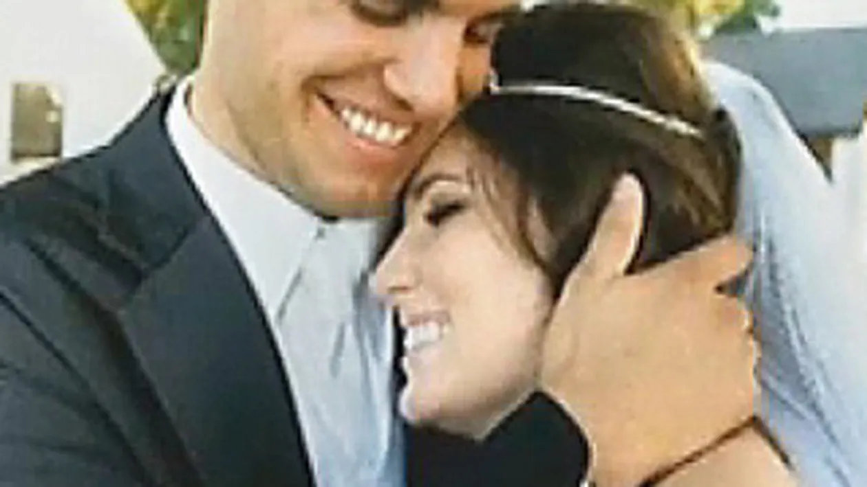 Nevasta din Iad! Si-a batut salbatic sotul un an de zile si apoi l-a aruncat de la etajul 25