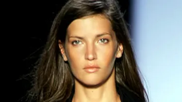 Fabuloasa viata a Dianei Dondoe! VEZI cum a ajuns un model de succes in afara, cand a plans si a clacat: Am inceput 4 facultati si n-am terminat niciuna