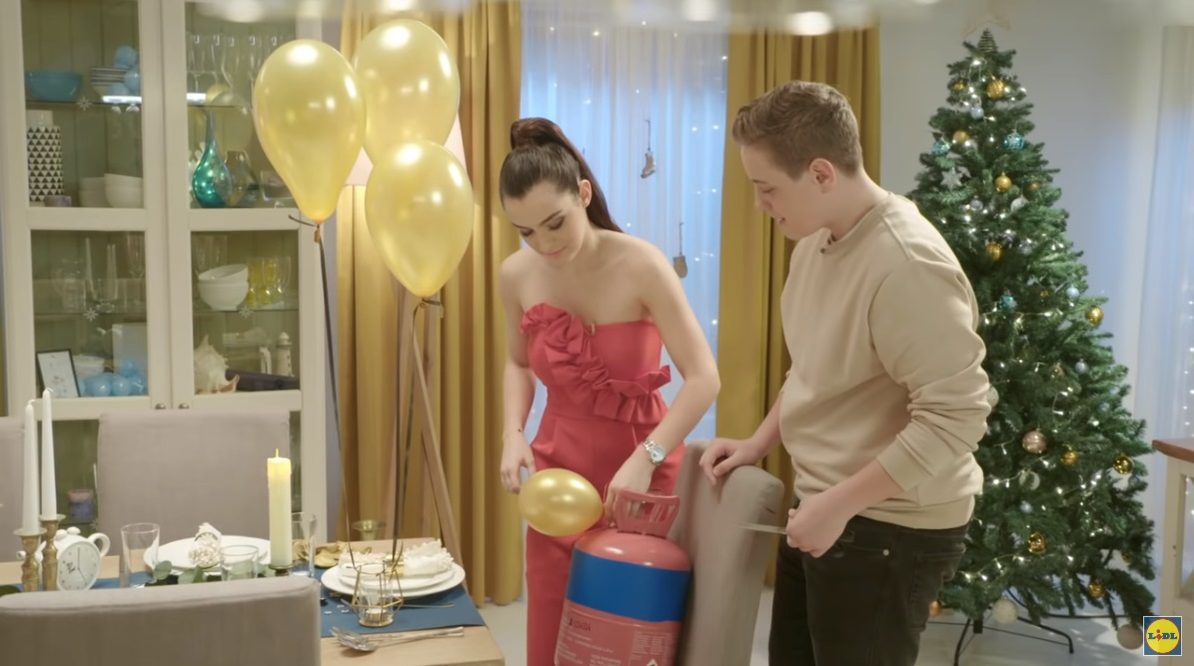 Andreea Esca a dezvăluit ce emisiune va prezenta după ce pleacă de la pupitrul Știrilor Pro TV