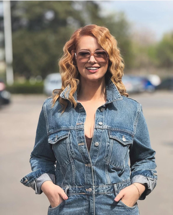 Feli Donose, operată de urgență! Cântăreața și-a anulat toate concertele: „Mă durea foarte, foarte tare”