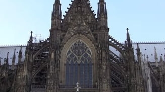 Domul din Koln a fost evacuat de teama unui atentat. Un român a fost reținut