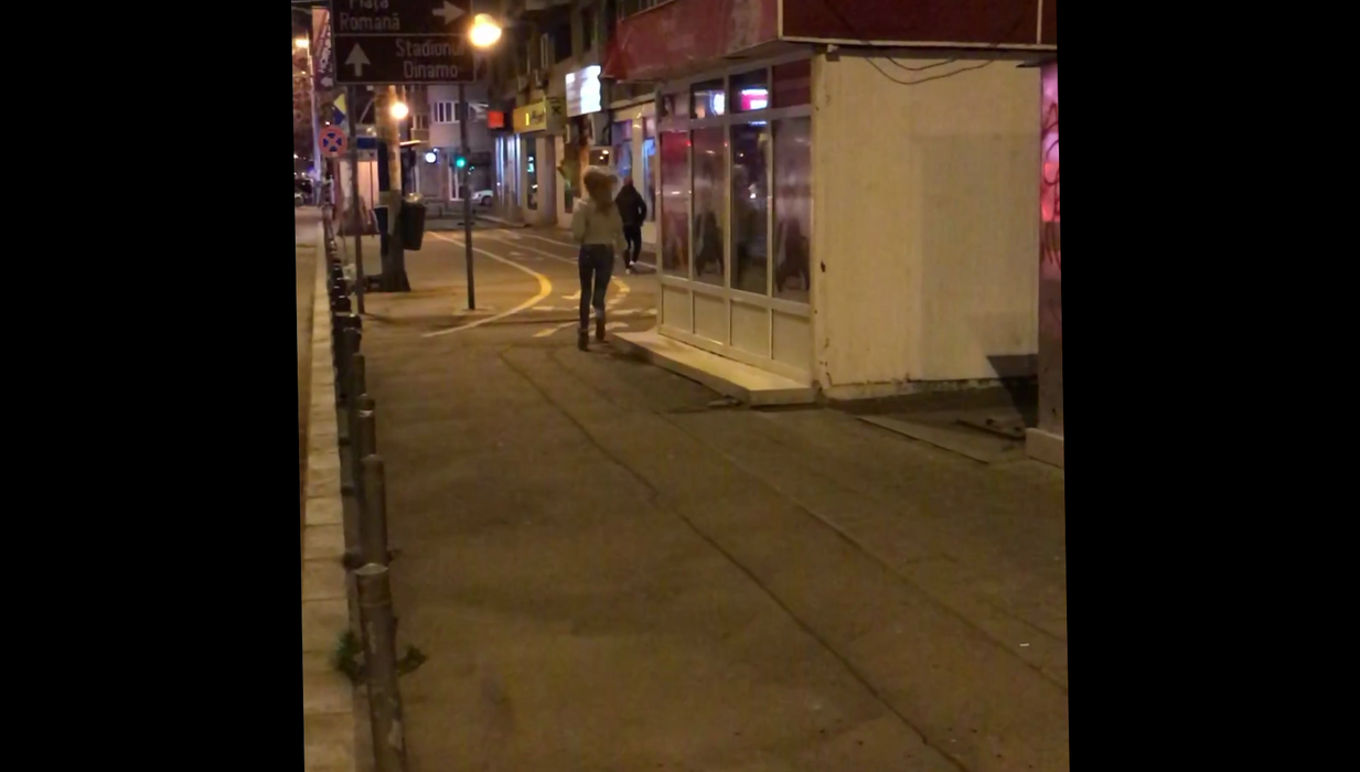 Ioana Boureanu a sărit rapid în ajutorul unui tânăr care a încasat o bătaie ca-n filme în fața unui club de noapte