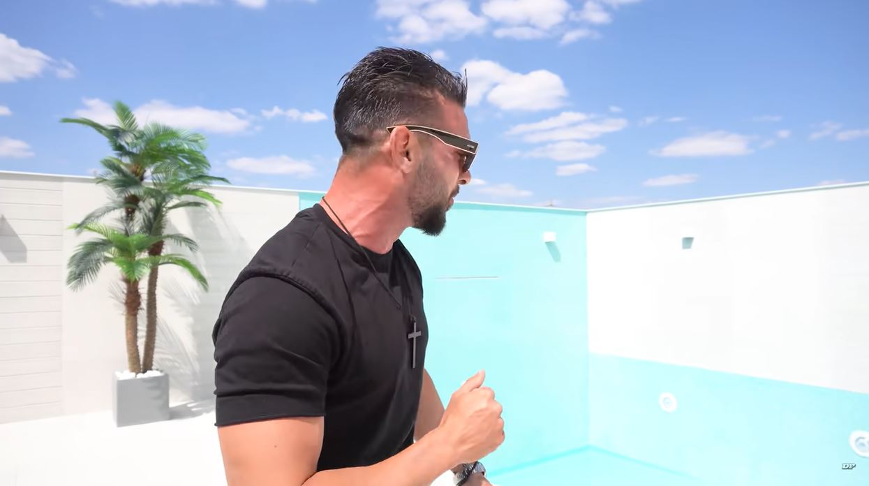 Cum arată piscina din casa de 300.000 de euro a lui Dorian Popa. A lăudat-o atât de tare, încât lumea a început să-l ia la mișto pe TikTok