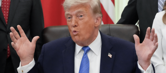 Trump susține că Luna este proprietate americană. Postarea sa a declanșat un val de reacții