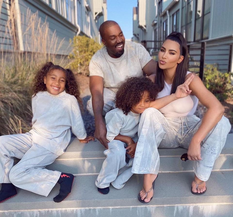 Motivul dureros pentru care Kim Kardashian și Kanye West au ajuns la divorț: “Se săturase să aștepte”. Rapperul se luptă cu o boală cumplită