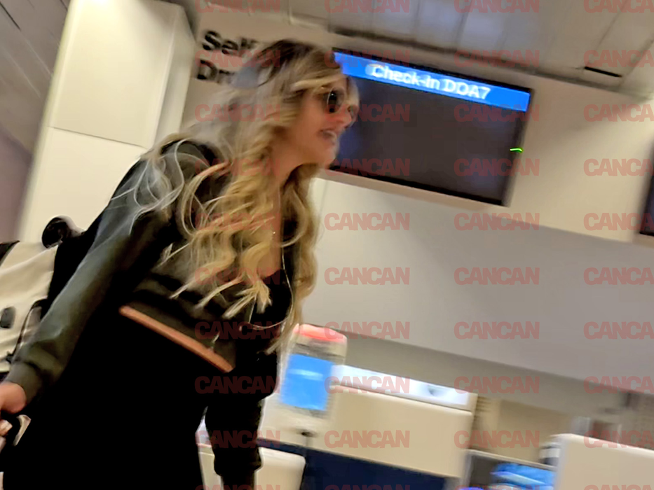 Lolrelai la aeroport