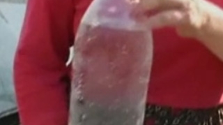 VIDEO Trei profesori, la un pas de moarte din cauza apei minerale