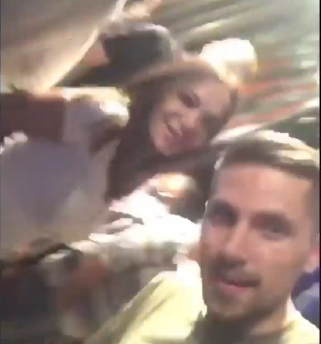 ”Prințișorul taxiurilor” se iubește cu Andreea Antonescu