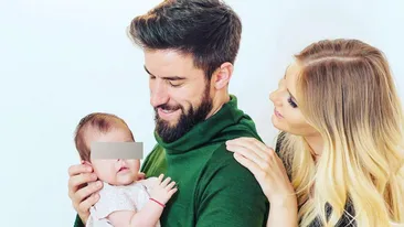 Soţia lui Gabi Enache e… ”bună de tot”. A devenit noua bombă-sexy de la Steaua după ce a născut!