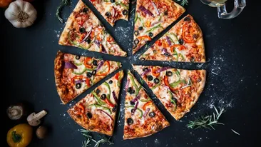 Se mai poate mânca pizza, dacă a stat mai mult de 24 de ore în frigider? Cât rezistă, de fapt