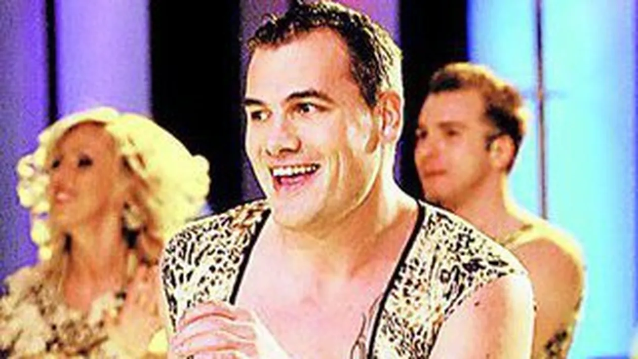 Iftimoaie a uitat de ring timp de o seara. A ales dansul in detrimentul batailor!