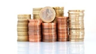 Majoritatea cehilor se declara impotriva inlocuirii coroanei cu euro