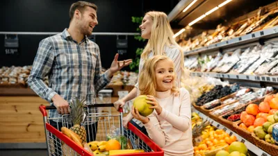 Țările în care românii își fac cumpărăturile mult mai ieftin ca acasă. „Calitatea e mult mai bună ca la noi, prețurile mai mici”