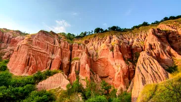 Aria protejată din România pe care o știu puțini turiști. Peisajele de aici sunt spectaculoase