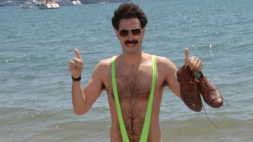 Borat loveşte din nou! Şase turişti au fost arestaţi în Kazahstan îmbrăcaţi doar în… mankini