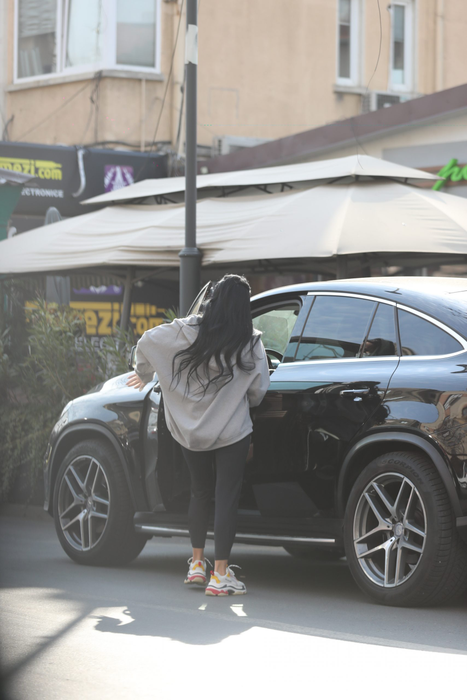 Adina Barbu s-a pregătit ca la carte să “dea lovitura” la exchange