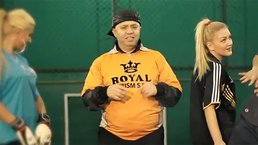 Regele il tine in sah pe Print! Nicolae Guta a lansat imnul-manea al Ligii Campionilor: Ca si Printul Cristea...