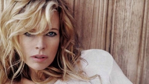 50 de umbre ale lui Kim Basinger: actrita va avea un rol important in noul “50 Shades of Grey”