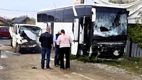 Accident cu un autobuz plin de pasageri în România. 37 de persoane se aflau în vehicul