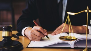 Fostul șef de la Profi și OBI, mega-proces de partaj