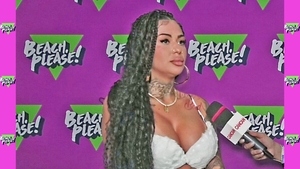 Badd G, sora lui Albert NBN, s-a lăsat pradă emoțiilor, după show-ul de deschidere al Beach, Please! ”Îmi venea să plâng, efectiv!” A adus dansatoare din California