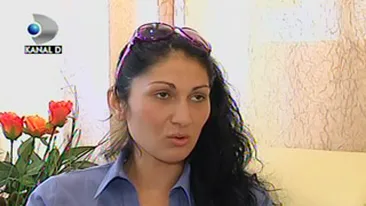 VIDEO Sora vitrega a Ralucai Pastrama isi ataca dur tatal: Ar fi trebuit sa se implice mai mult in cresterea mea. Pentru el, eu sunt un paduche lesinat