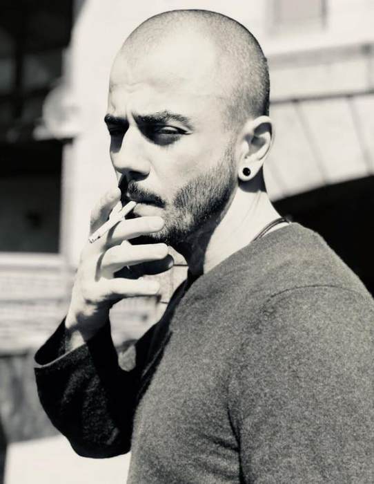Igor și-a găsit un job la Londra