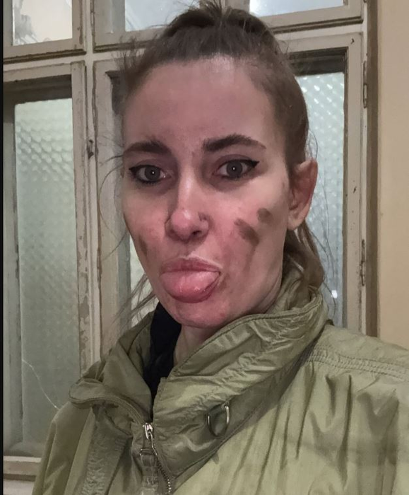 Iulia Albu, șef de șantier în noua sa casă