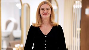 Ce salariu colosal are Elisabeta Lipa. A avut și 6 funcții: „Sunt bogată exact cât îmi trebuie”