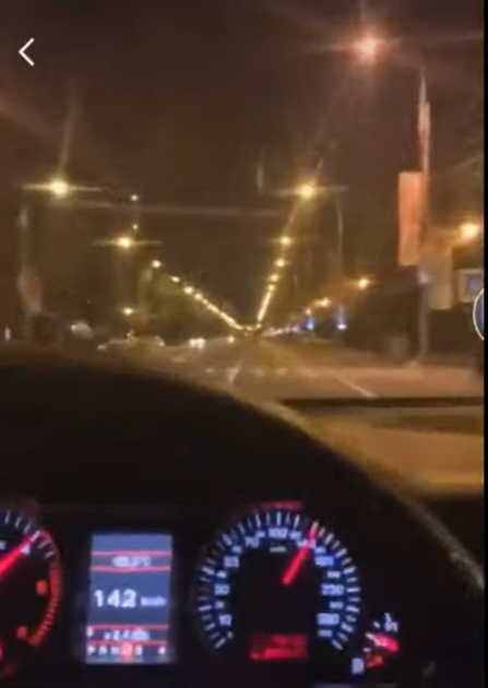 Un șofer a condus în Stațiunea Mamaia cu peste 140 km/h, noaptea