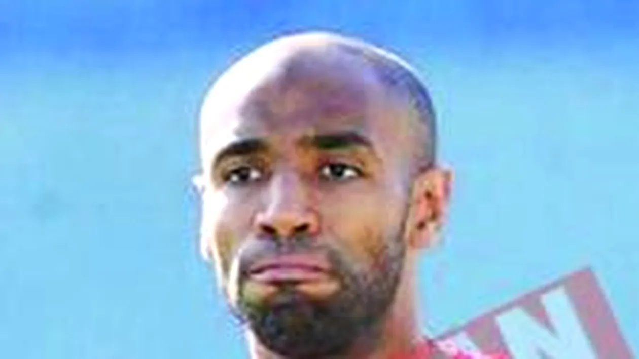 Kanoute, batut militareste